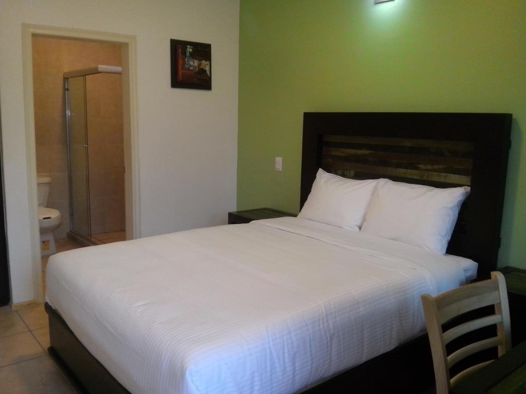 Happy Express Hotel Oaxaca Δωμάτιο φωτογραφία